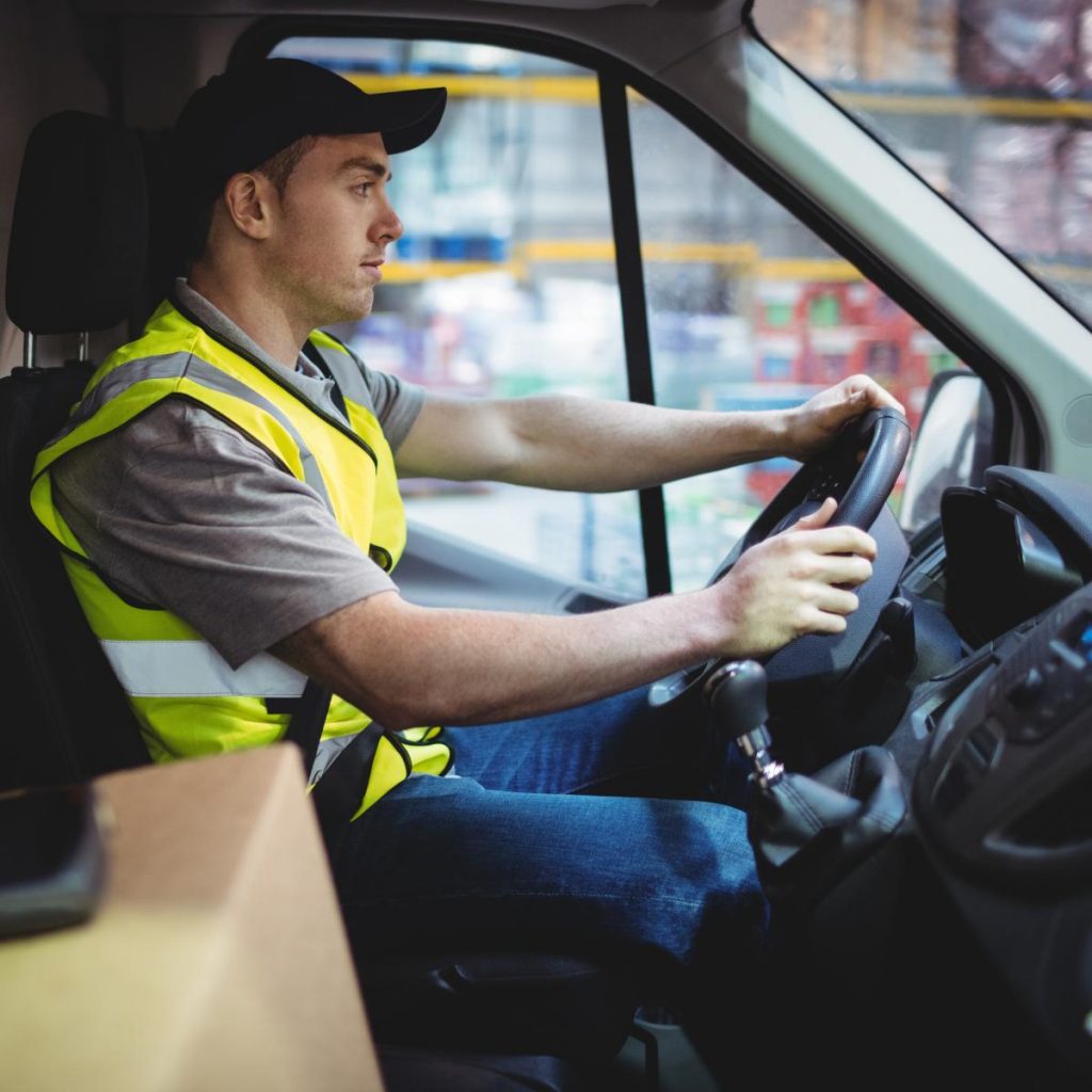 مطلوب فورا سائقين درجة أولى